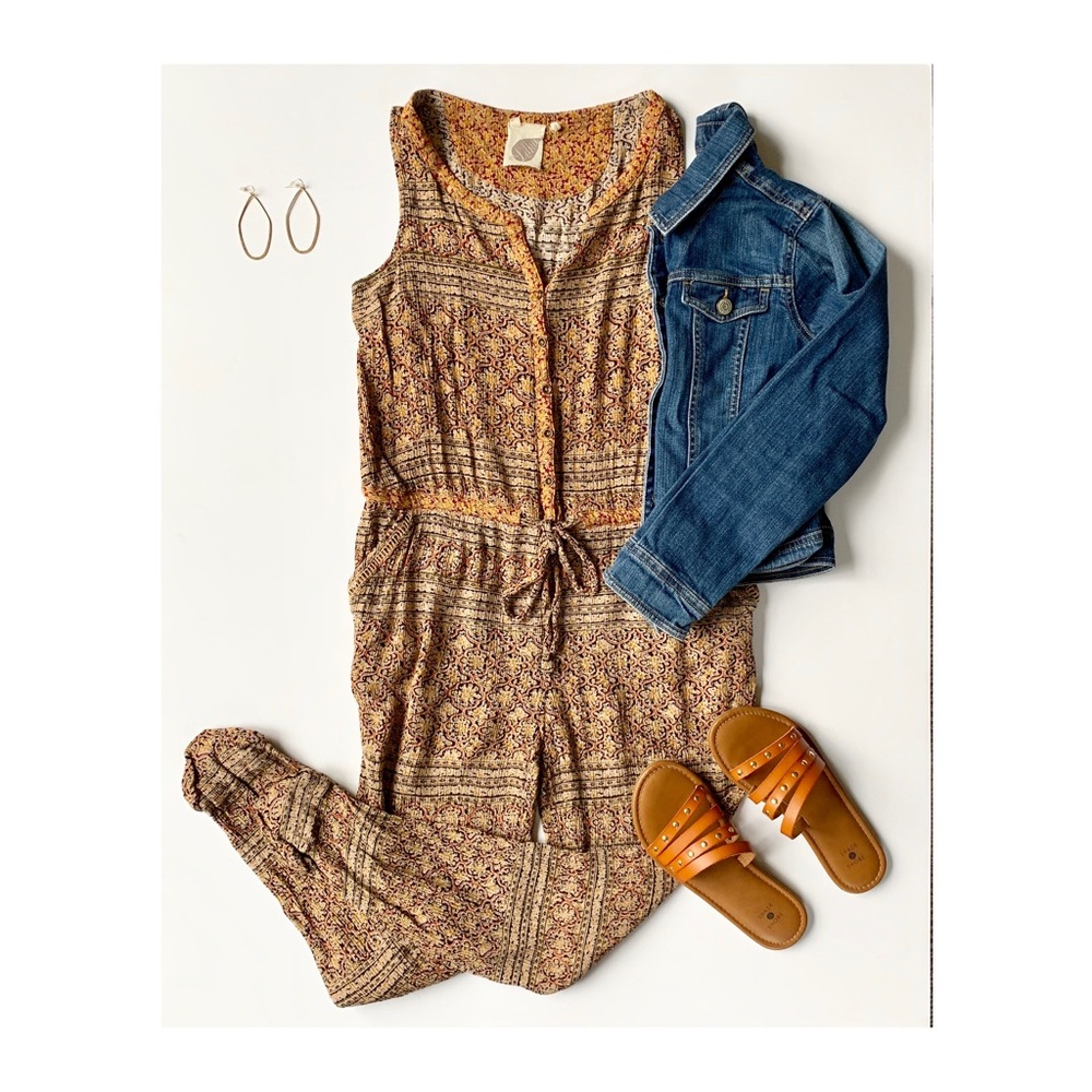 Lilka Dani Jumpsuit. Anthro.  Size Small.